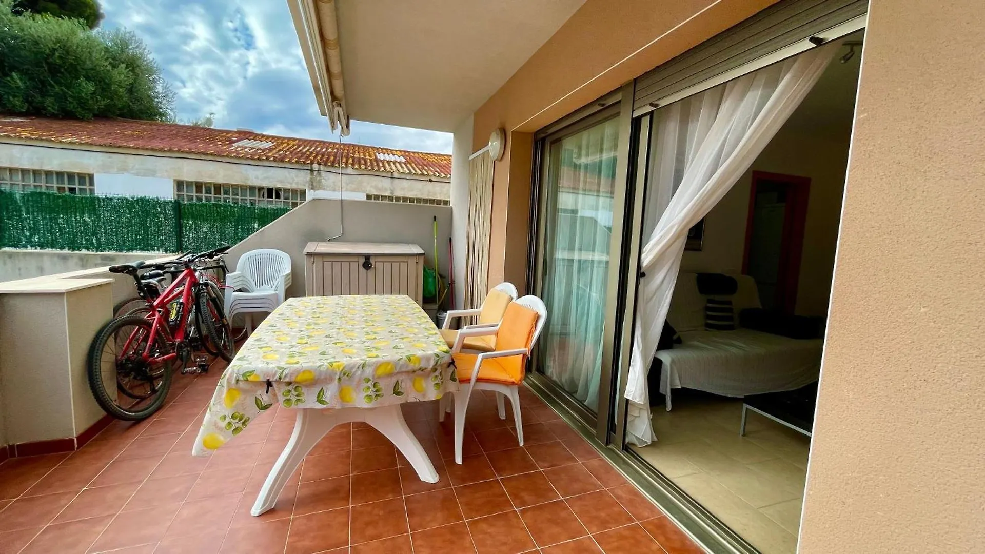 Meddays Apartamento Cuenca Miami Playa 0*,  Spain